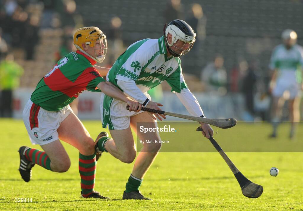 30 November 2008; Mark Aylward, Ballyhale Shamrocks, in action against Niall Claffey, Birr. AIB Leinster Senior Club Hurling Championship Final, Ballyhale Shamrocks v Birr, Nowlan Park, Kilkenny. Picture credit: Matt Browne / SPORTSFILE