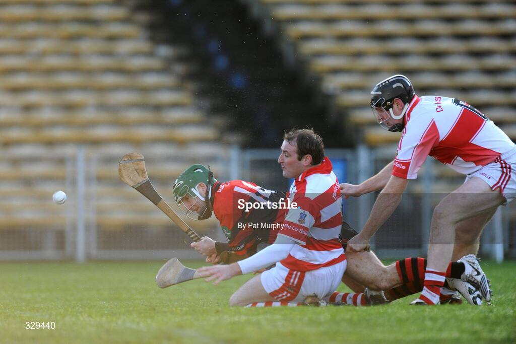 30 November 2008; Liam Costello, Adare, in action against Stevie Brenner and Kevin Moran, right, De La Salle. AIB Munster Senior Club Hurling Championship Final, Adare v De La Salle, Semple Stadium, Thurles. Picture credit: Pat Murphy / SPORTSFILE
