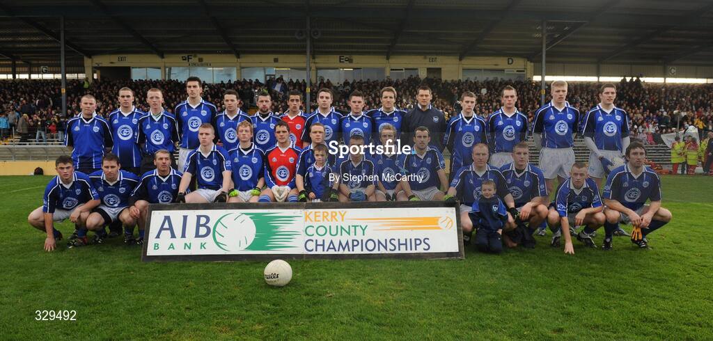 30 November 2008; The Kerins O'Rahilly's squad. Kerry Senior Football Championship Final Replay, Kerins O'Rahilly's v Mid Kerry, Fitzgerald Stadium, Killarney, Co. Kerry. Picture credit: Stephen McCarthy / SPORTSFILE