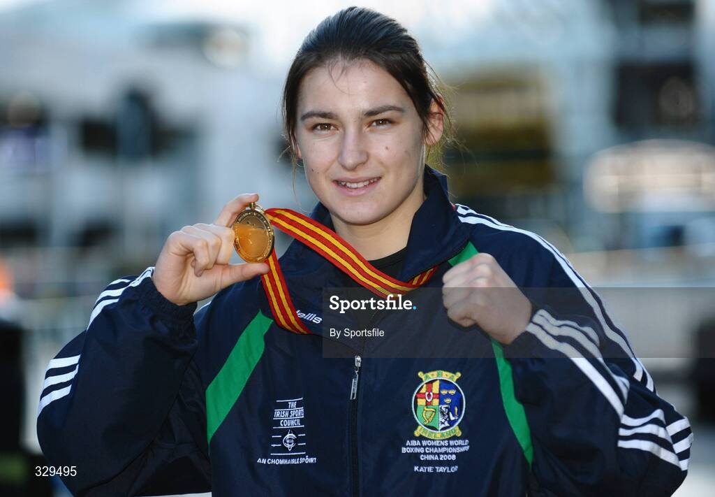 1 December 2008; Ireland's Katie Taylor, who won a gold medal in the 60kg category at the AIBA Women's World Championships in China, at the homecoming in Dublin Airport. Photo by Sportsfile