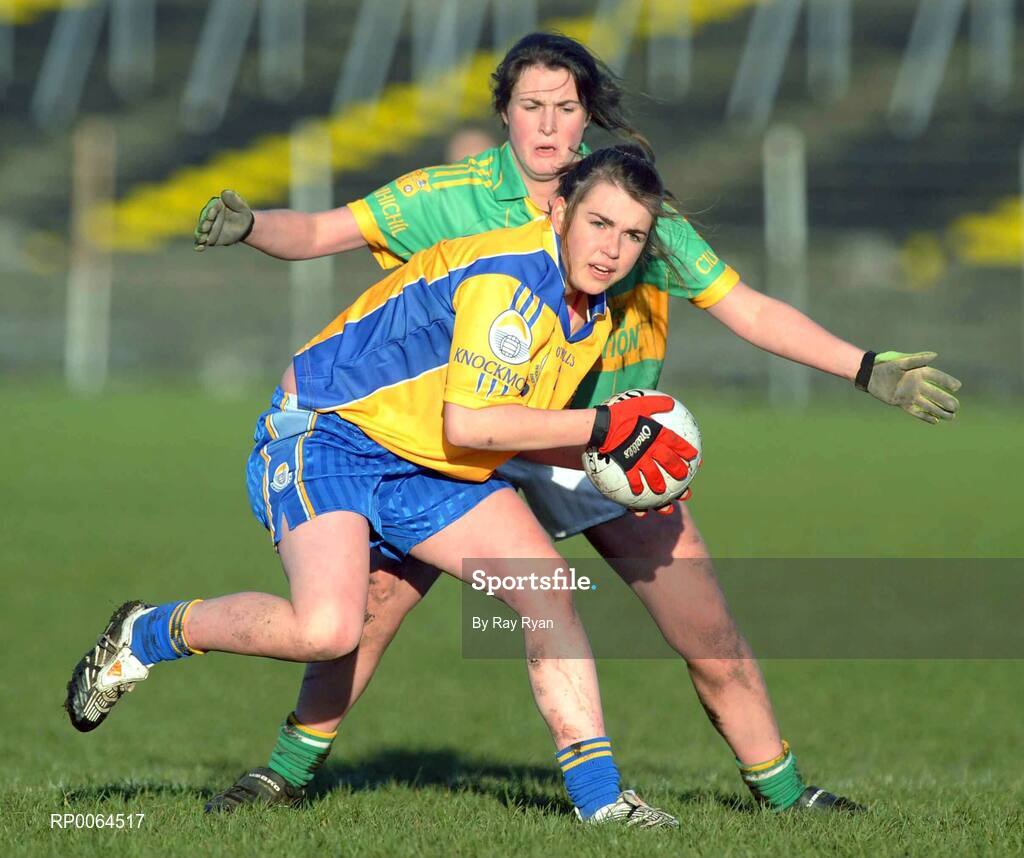 29 November 2008; Niamh Langan, Knockmore, in action against Joan O'Halloran, Kilmihil. VHI Healthcare All-Ireland Ladies Junior Club Football Championship Final, Kilmihil, Clare, v Knockmore, Mayo. Tuam Stadium, Tuam, Co. Galway. Picture credit: Ray Ryan / SPORTSFILE