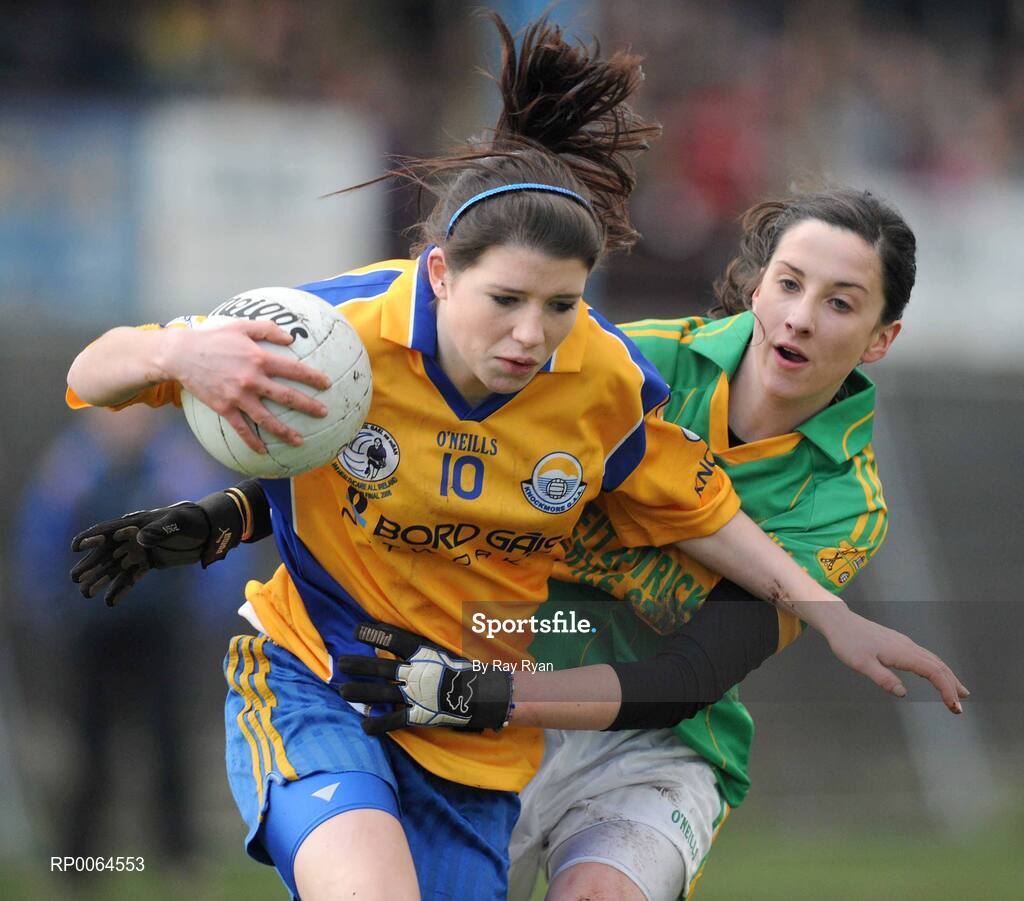 29 November 2008; Helena Mulligan, Knockmore, in action against Miriam Frawley, Kilmihil. VHI Healthcare All-Ireland Ladies Junior Club Football Championship Final, Kilmihil, Clare, v Knockmore, Mayo. Tuam Stadium, Tuam, Co. Galway. Picture credit: Ray Ryan / SPORTSFILE