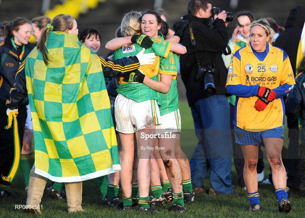 29 November 2008; Kilmihil players celebrate while Ciara McDermott, Knockmore, walks off dejected. VHI Healthcare All-Ireland Ladies Junior Club Football Championship Final, Kilmihil, Clare, v Knockmore, Mayo. Tuam Stadium, Tuam, Co. Galway. Picture credit: Ray Ryan / SPORTSFILE