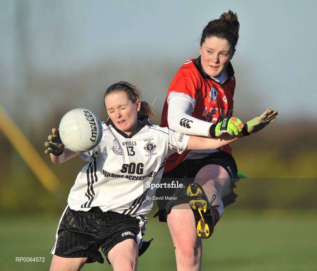 30 November 2008; Rachel Ni Mhuineachain, right, Ballingeary Inchigeela, in action against Aisling McKenna, Emyvale. VHI Healthcare All-Ireland Ladies Intermediate Club Football Championship Final, Emyvale, Monaghan, v Ballingeary Inchigeela, Cork, St Rynagh's, Banagher, Co. Offaly. Picture credit: David Maher / SPORTSFILE