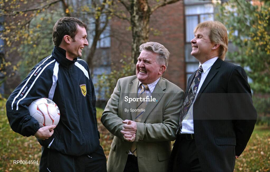 1 December 2008; Conan Byrne, left, Sporting Fingal, Liam Farrell, President of the North Dublin Schoolboy League and Liam Buckley, right, manager Sporting Fingal at the launch of Sporting Fingal's Third-Level Scholarship scheme. Clarion Hotel, Dublin. Photo by Sportsfile
