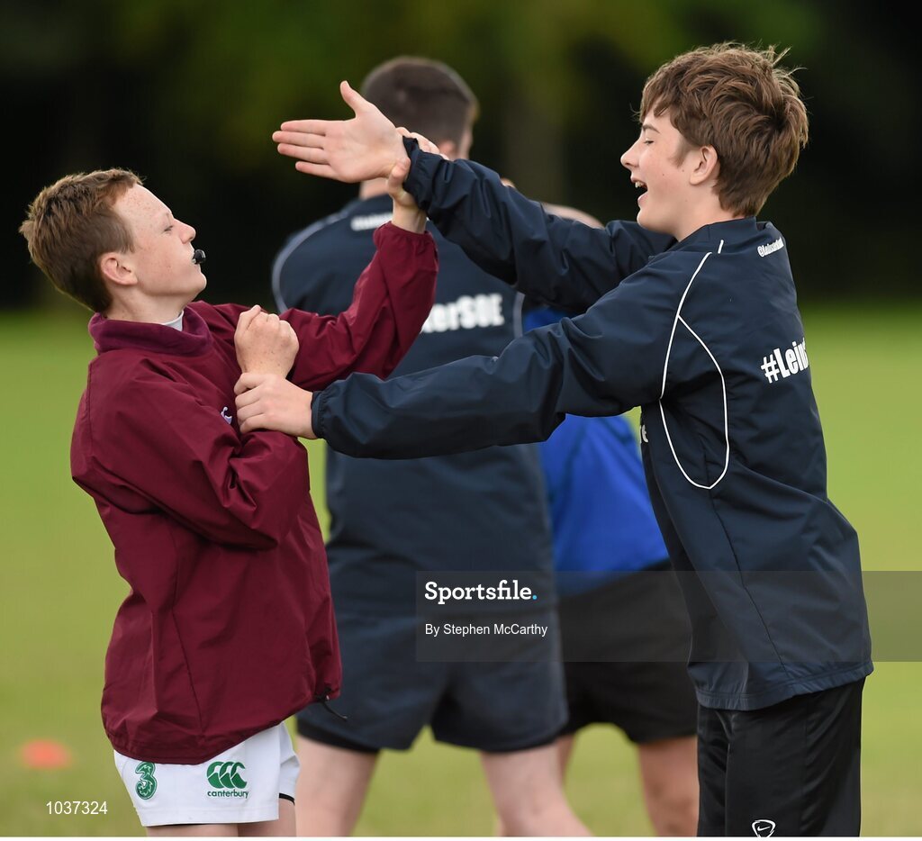 5 August 2015; Participants during the Bank of Ireland Leinster Rugby School of Excellence held at The Kings Hospital, Palmerstown, Dublin. The camp saw the visit of Leinster players to talk to developing players about training, tips and their and their development as rugby players. Picture credit: Stephen McCarthy / SPORTSFILE
