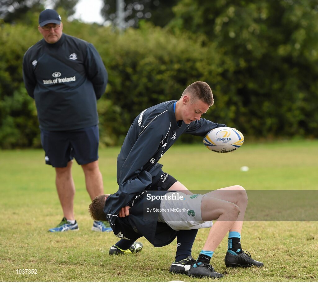 5 August 2015; Participants during the Bank of Ireland Leinster Rugby School of Excellence held at The Kings Hospital, Palmerstown, Dublin. The camp saw the visit of Leinster players to talk to developing players about training, tips and their development as rugby players. Picture credit: Stephen McCarthy / SPORTSFILE
