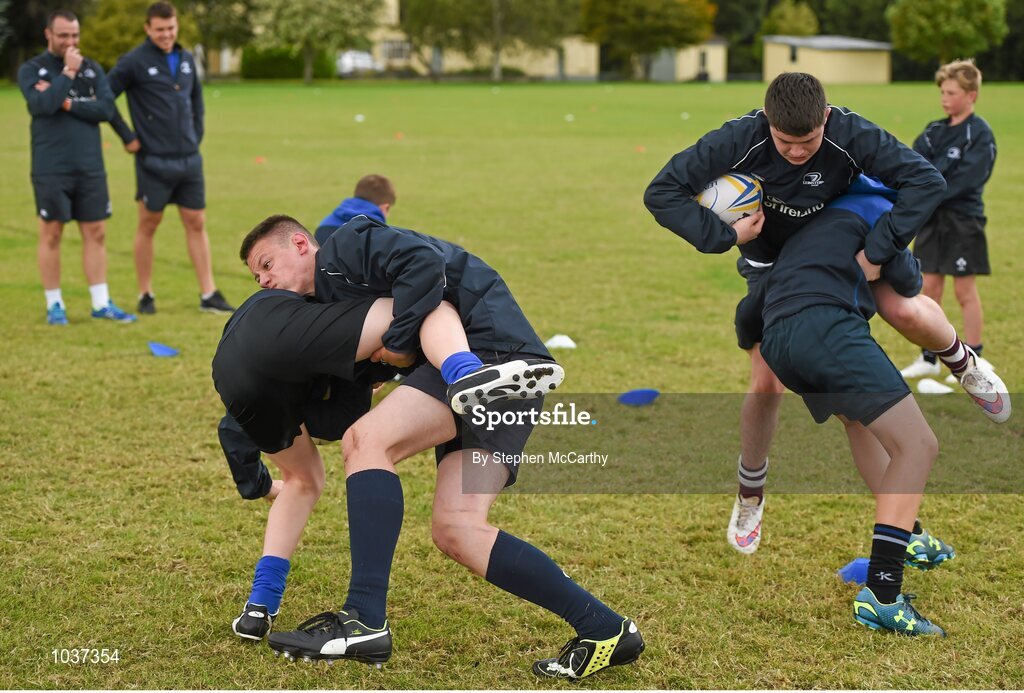 5 August 2015; Participants during the Bank of Ireland Leinster Rugby School of Excellence held at The Kings Hospital, Palmerstown, Dublin. The camp saw the visit of Leinster players to talk to developing players about training, tips and their development as rugby players. Picture credit: Stephen McCarthy / SPORTSFILE