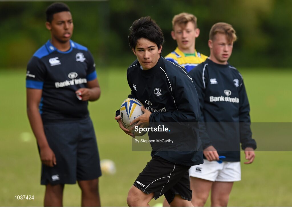 5 August 2015; Participants during the Bank of Ireland Leinster Rugby School of Excellence held at The Kings Hospital, Palmerstown, Dublin. The camp saw the visit of Leinster players to talk to developing players about training, tips and their development as rugby players. Picture credit: Stephen McCarthy / SPORTSFILE