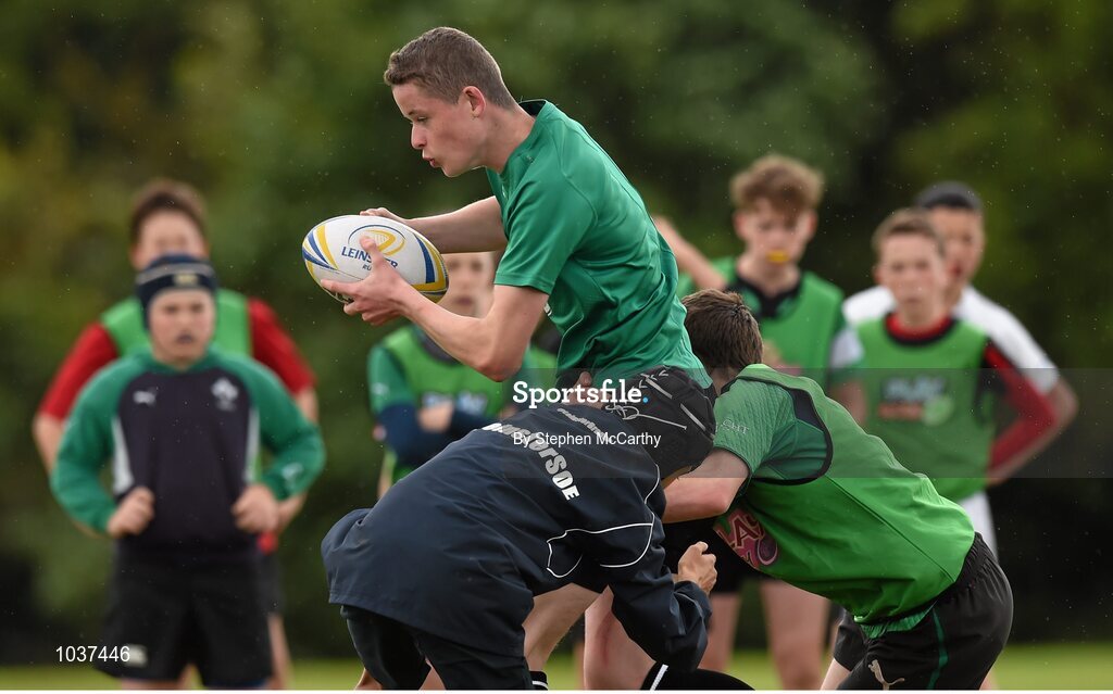 5 August 2015; Participants during the Bank of Ireland Leinster Rugby School of Excellence held at The Kings Hospital, Palmerstown, Dublin. The camp saw the visit of Leinster players to talk to developing players about training, tips and their development as rugby players. Picture credit: Stephen McCarthy / SPORTSFILE