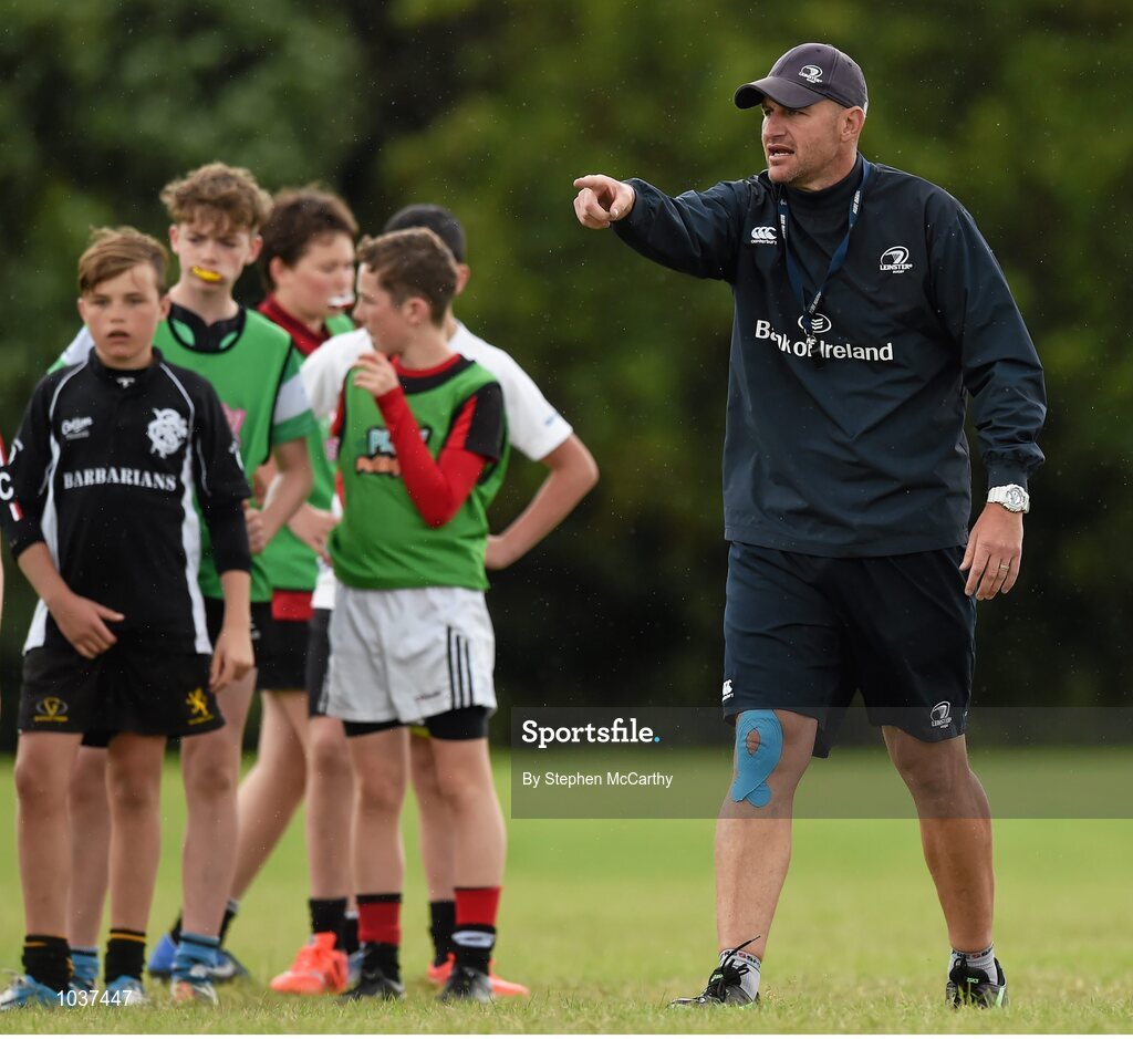 5 August 2015; Participants during the Bank of Ireland Leinster Rugby School of Excellence held at The Kings Hospital, Palmerstown, Dublin. The camp saw the visit of Leinster players to talk to developing players about training, tips and their development as rugby players. Picture credit: Stephen McCarthy / SPORTSFILE