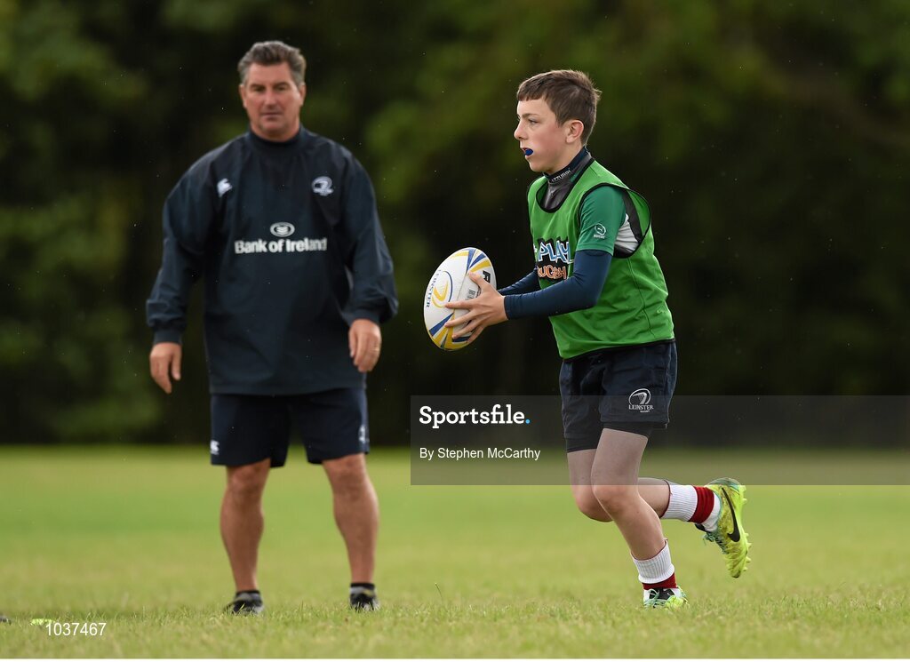 5 August 2015; Participants during the Bank of Ireland Leinster Rugby School of Excellence held at The Kings Hospital, Palmerstown, Dublin. The camp saw the visit of Leinster players to talk to developing players about training, tips and their development as rugby players. Picture credit: Stephen McCarthy / SPORTSFILE