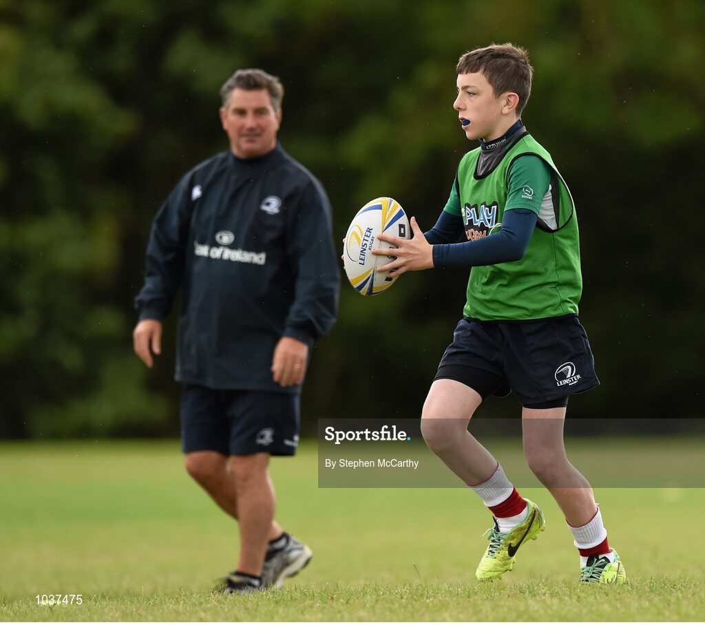 5 August 2015; Participants during the Bank of Ireland Leinster Rugby School of Excellence held at The Kings Hospital, Palmerstown, Dublin. The camp saw the visit of Leinster players to talk to developing players about training, tips and their development as rugby players. Picture credit: Stephen McCarthy / SPORTSFILE