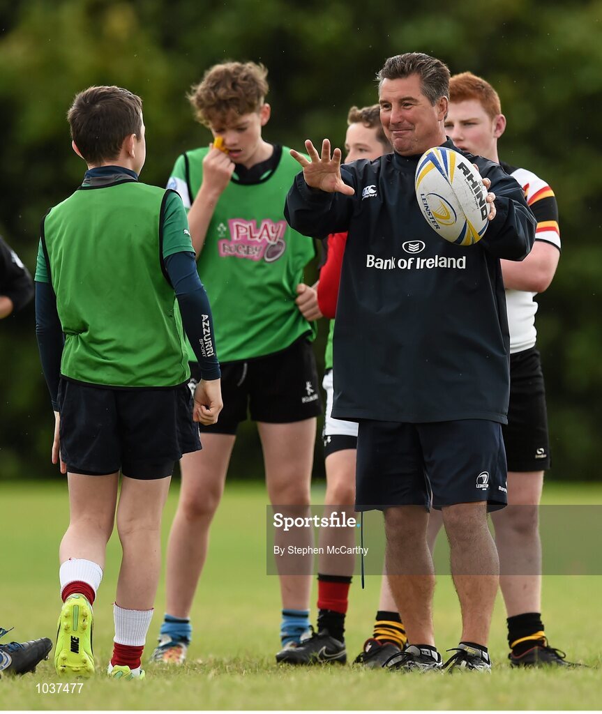 5 August 2015; Participants during the Bank of Ireland Leinster Rugby School of Excellence held at The Kings Hospital, Palmerstown, Dublin. The camp saw the visit of Leinster players to talk to developing players about training, tips and their development as rugby players. Picture credit: Stephen McCarthy / SPORTSFILE