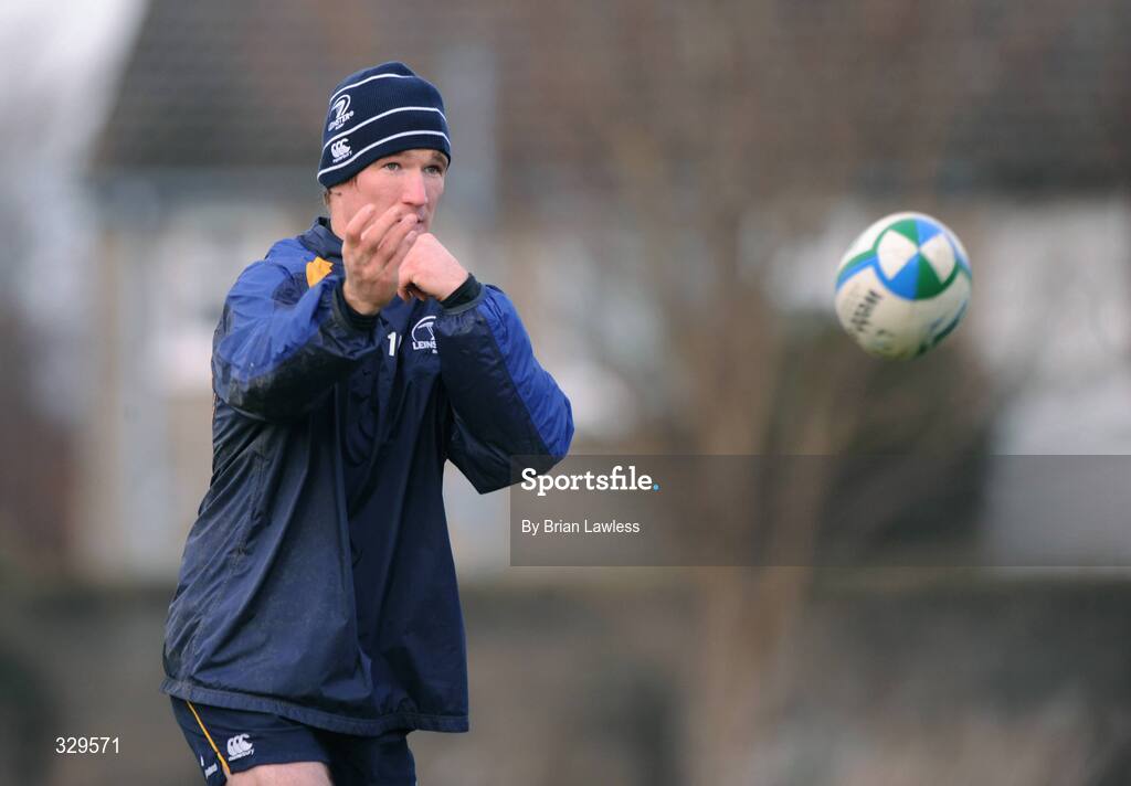 2 December 2008; Leinster's Chris Keane during squad training. Leinster Rugby Squad Training, UCD, Dublin. Picture credit: Paul Mohan / SPORTSFILE