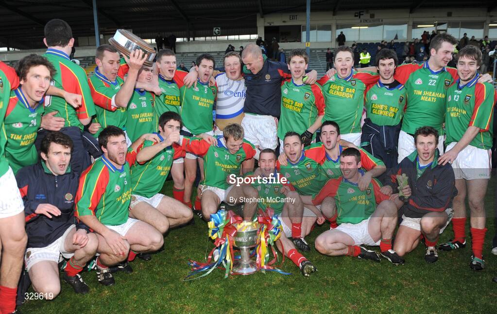 30 November 2008; Mid Kerry players celebrate with the Bishop Moynihan Cup. Kerry Senior Football Championship Final Replay, Kerins O'Rahilly's v Mid Kerry, Fitzgerald Stadium, Killarney, Co. Kerry. Picture credit: Stephen McCarthy / SPORTSFILE