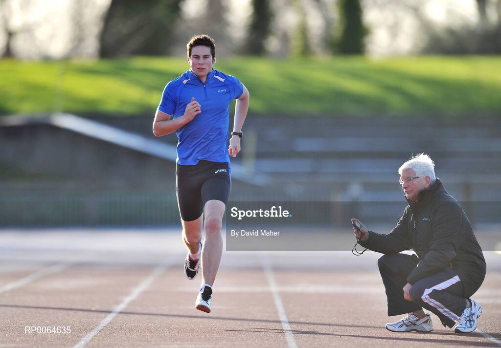 1 December 2008; Brian Gregan and his coach John Shields. Morton Stadium, Santry, Dublin. Picture credit: David Maher / SPORTSFILE