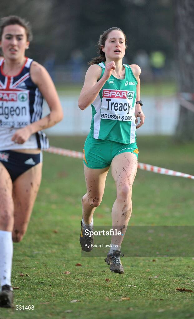14 December 2008; Ireland's Sara Treacy on her way to finishing 12th in the Junior Women's event during the 2008 European Cross Country Championships. The Ireland Junior Women's team finished 4th overall. Parc de Laeken, Brussels, Belgium. Picture credit: Brian Lawless / SPORTSFILE