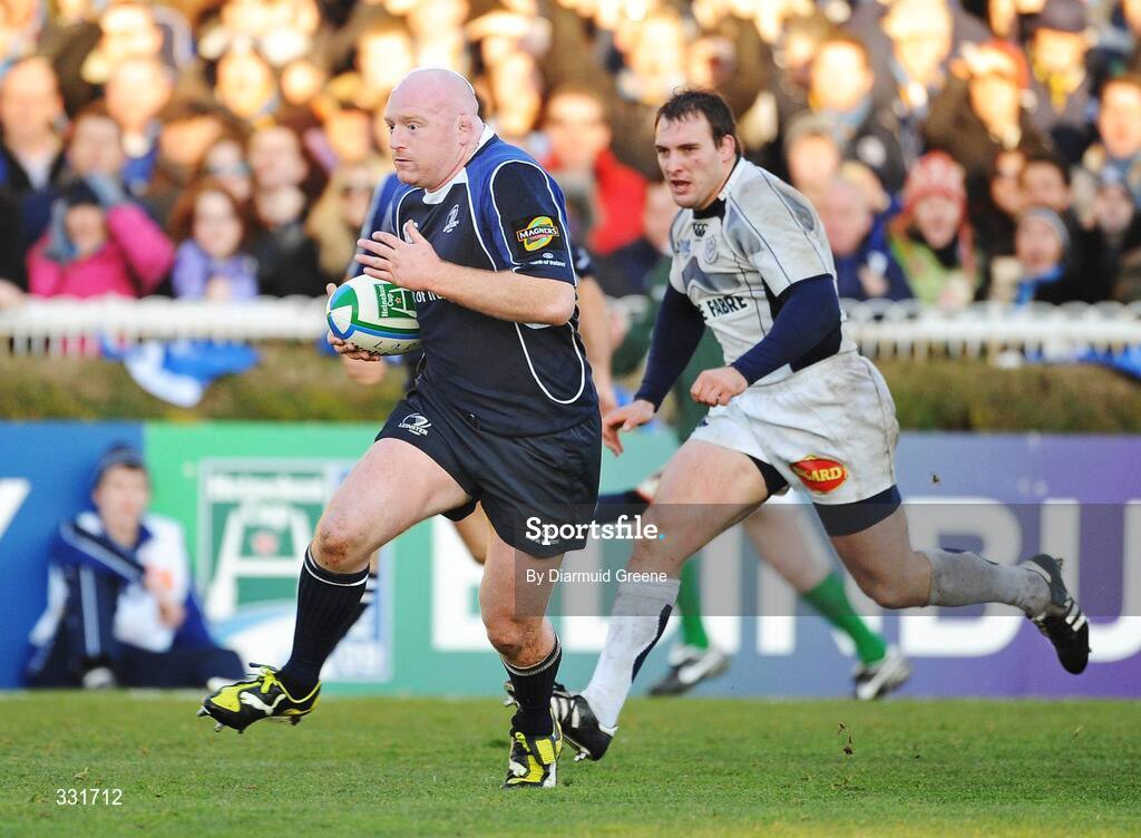 6 December 2008; Bernard Jackman, Leinster, runs through to score his side's first try. Heineken Cup, Pool 2, Round 3, Leinster v Castres Olympique, RDS, Dublin. Picture credit: Diarmuid Greene / SPORTSFILE