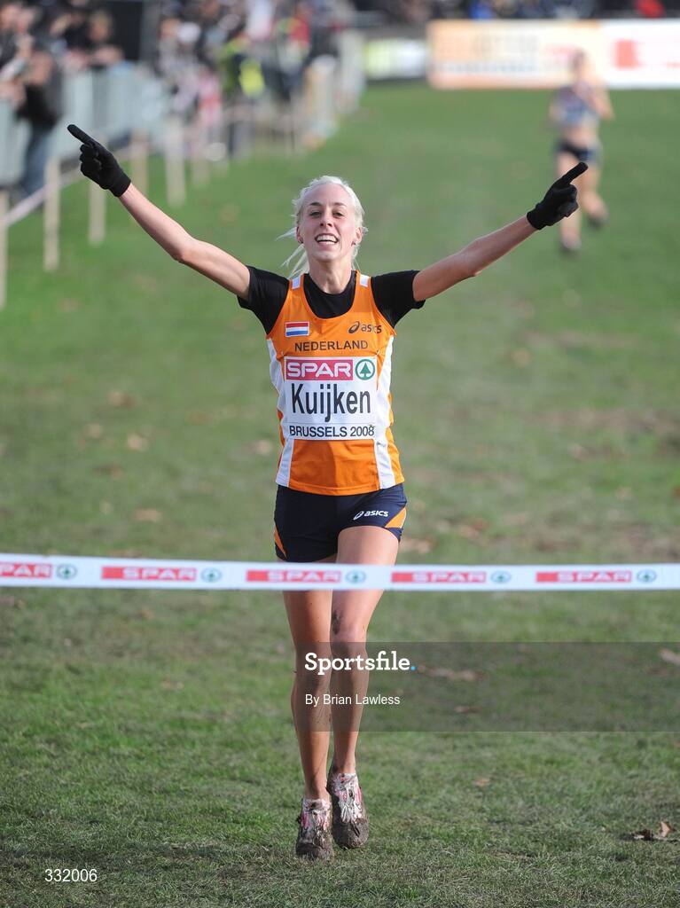 14 December 2008; Susan Kuijken of the Netherlands celebrates as she approaches the finish on her way to winning the Under 23 Women's event during the 2008 European Cross Country Championships. Parc de Laeken, Brussels, Belgium. Picture credit: Brian Lawless / SPORTSFILE