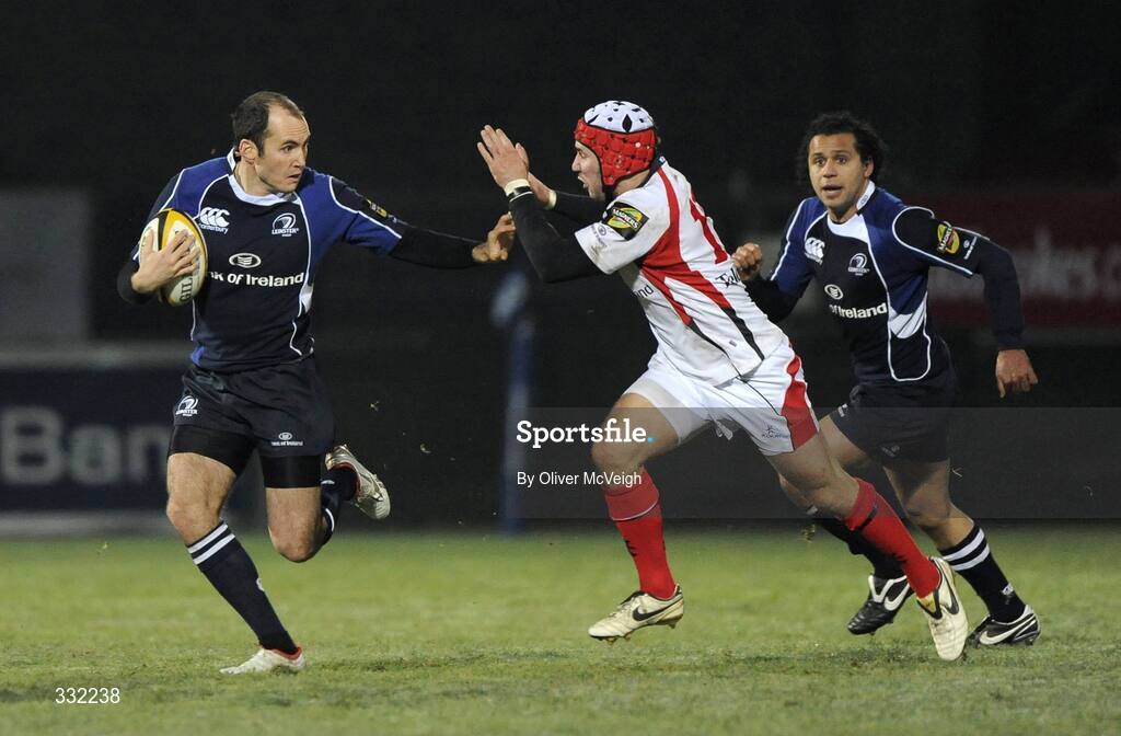27 December 2008; Girvan Dempsey, Leinster, in action against Paddy Wallace, Ulster. Magners League, Ulster v Leinster, Ravenhill Park, Belfast, Co. Antrim. Picture credit: Oliver McVeigh / SPORTSFILE