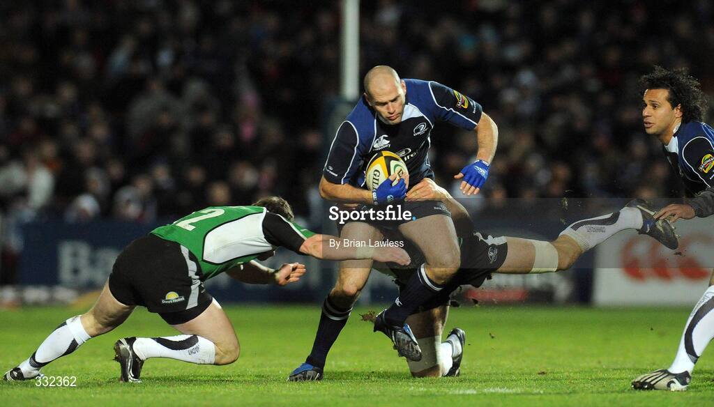 2 January 2009; Felipe Contepomi, Leinster, in action against Mel Deane, left, and Michael McCarthy, Connacht. Leinster v Connacht, Magners League, RDS, Dublin. Picture credit: Brian Lawless / SPORTSFILE