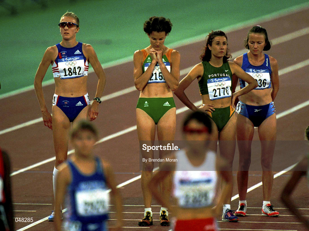 30 September 2000; Sonia O'Sullivan of Ireland prior to the Women's 10,000m final race during day 16 of the 2000 Sydney Olympics in Sydney, Australia. Photo by Brendan Moran/Sportsfile