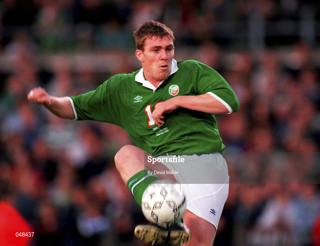 30 May 2000; Richard Dunne of Republic of Ireland during the International Friendly match between Republic of Ireland and Scotland at Lansdowne Road in Dublin. Photo by David Maher/Sportsfile