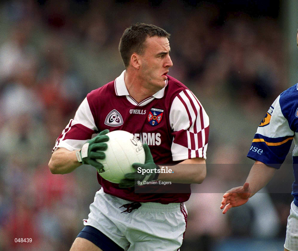 5 June 2000; Damien Healy of Westmeath during the Bank of Ireland Leinster Senior Football Championship Quarter-Final match between Westmeath and Laois at O'Connor Park in Tullamore, Offaly. Photo by Damien Eagers/Sportsfile