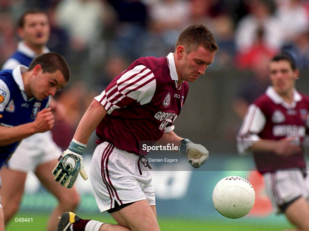 5 June 2000; David Mitchell of Westmeath during the Bank of Ireland Leinster Senior Football Championship Quarter-Final match between Westmeath and Laois at O'Connor Park in Tullamore, Offaly. Photo by Damien Eagers/Sportsfile