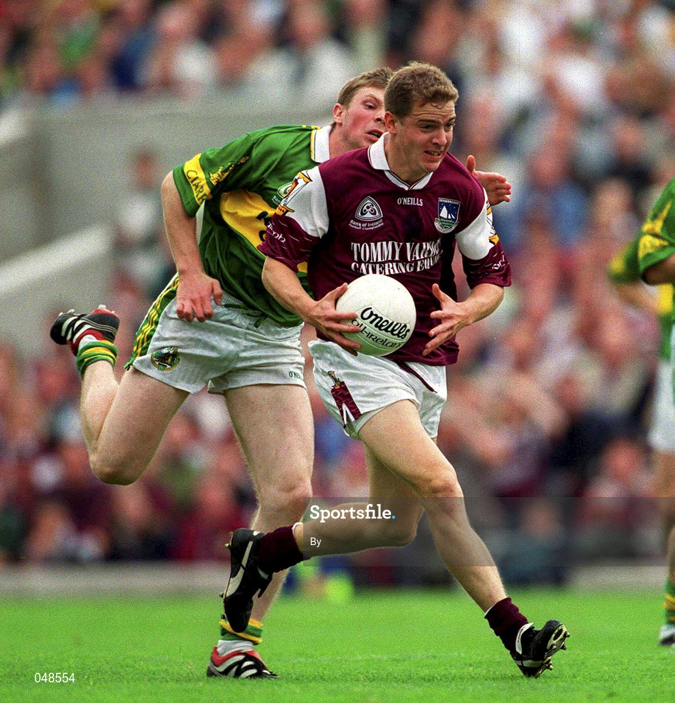 24 September 2000; Michael Donnellan, Galway, in action against Michael Francis Russell, Kerry. Galway v Kerry, All Ireland Senior Football Championship  Final, Croke Park, Dublin. Picture credit; Ray McManus/SPORTSFILE