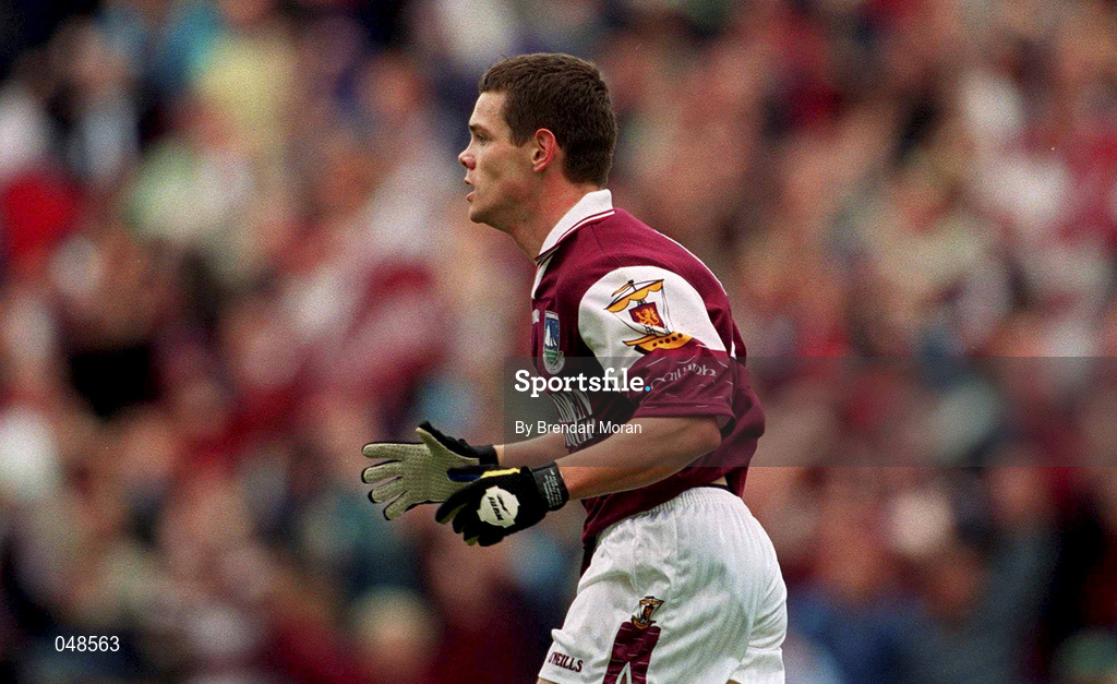 7 October 2000; Declan Meehan of Galway celebrates after scoring his side's first goal during the Bank of Ireland All-Ireland Senior Football Championship Final Replay match between Kerry and Galway at Croke Park in Dublin. Photo by Brendan Moran/Sportsfile