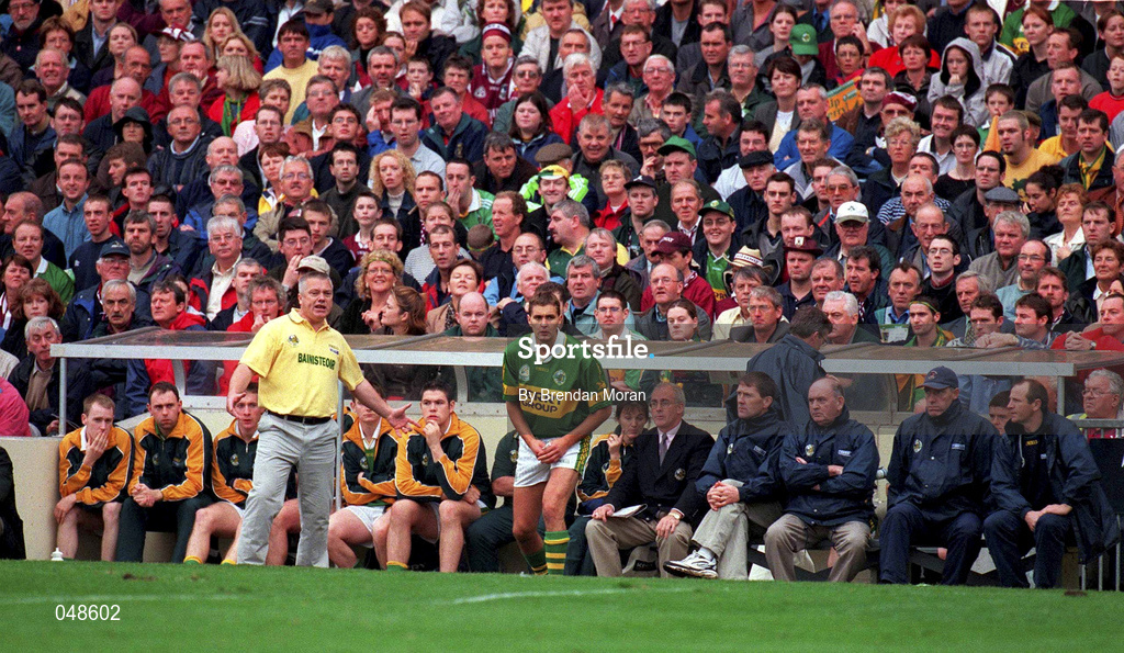 7 October 2000; Maurice Fitzgerald of Kerry prepares to come on as a sub during the Bank of Ireland All-Ireland Senior Football Championship Final Replay match between Kerry and Galway at Croke Park in Dublin. Photo by Brendan Moran/Sportsfile