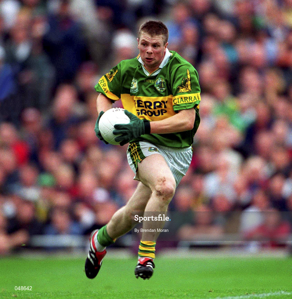 7 October 2000; Tomas O'Se of Kerry during the Bank of Ireland All-Ireland Senior Football Championship Final Replay match between Kerry and Galway at Croke Park in Dublin. Photo by Brendan Moran/Sportsfile