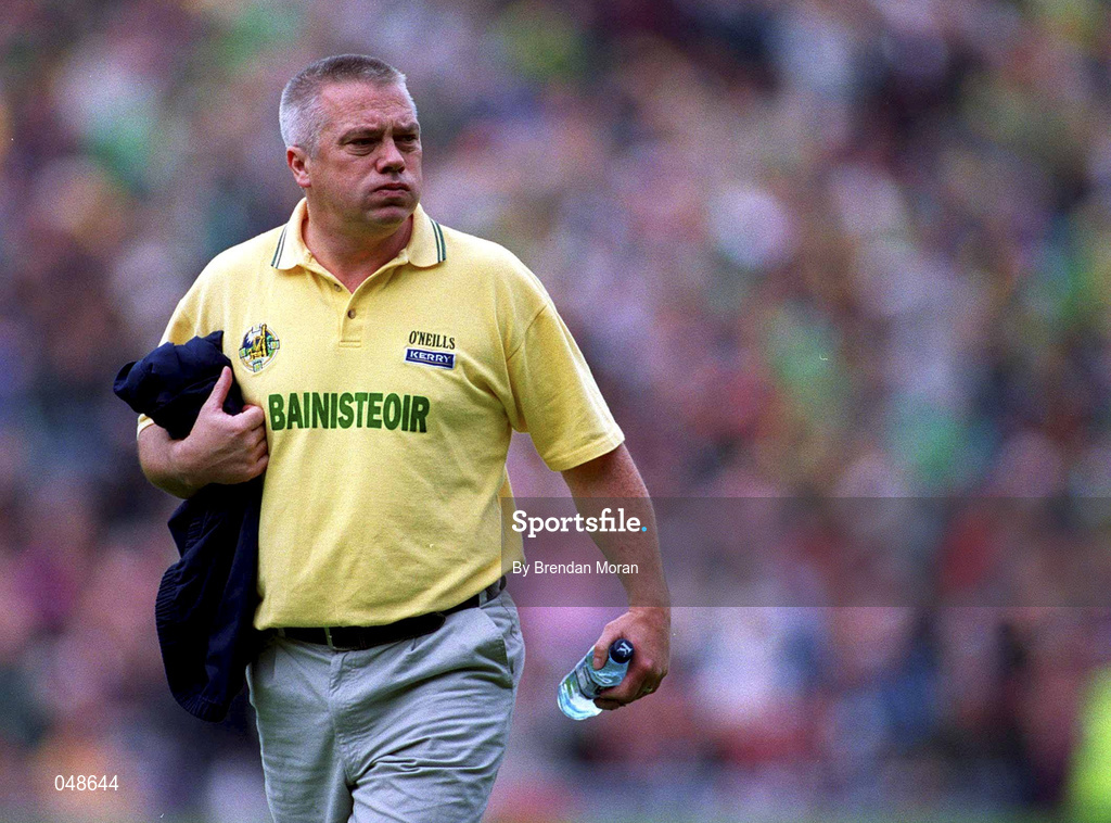 7 October 2000; Kerry manager Paidi O'Se during the Bank of Ireland All-Ireland Senior Football Championship Final Replay match between Kerry and Galway at Croke Park in Dublin. Photo by Brendan Moran/Sportsfile