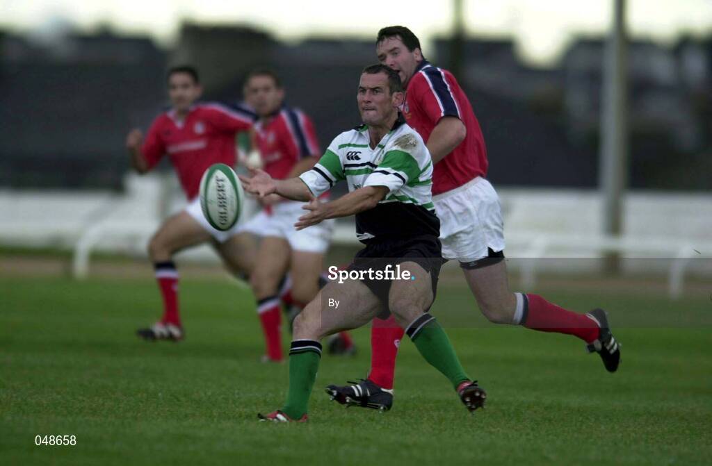 30 September 2000; Eric Elwood, Connacht in action during the, Interprovincial Rugby Championship, Connacht v Leinster, Sportsgrounds, Galway. Picture credit; Matt Browne/SPORTSFILE*EDI*