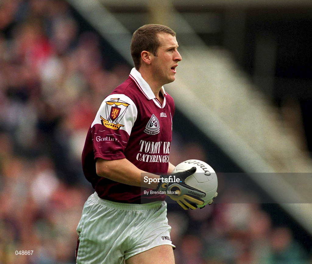 7 October 2000; Gary Fahey of Galway during the Bank of Ireland All-Ireland Senior Football Championship Final Replay match between Kerry and Galway at Croke Park in Dublin. Photo by Brendan Moran/Sportsfile