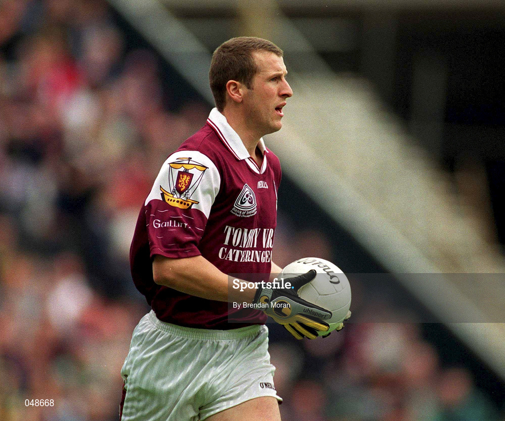7 October 2000; Gary Fahey of Galway during the Bank of Ireland All-Ireland Senior Football Championship Final Replay match between Kerry and Galway at Croke Park in Dublin. Photo by Brendan Moran/Sportsfile