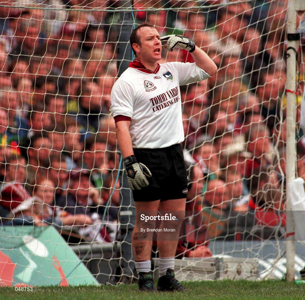7 October 2000; Galway goalkeeper Martin McNamara during the Bank of Ireland All-Ireland Senior Football Championship Final Replay match between Kerry and Galway at Croke Park in Dublin. Photo by Brendan Moran/Sportsfile