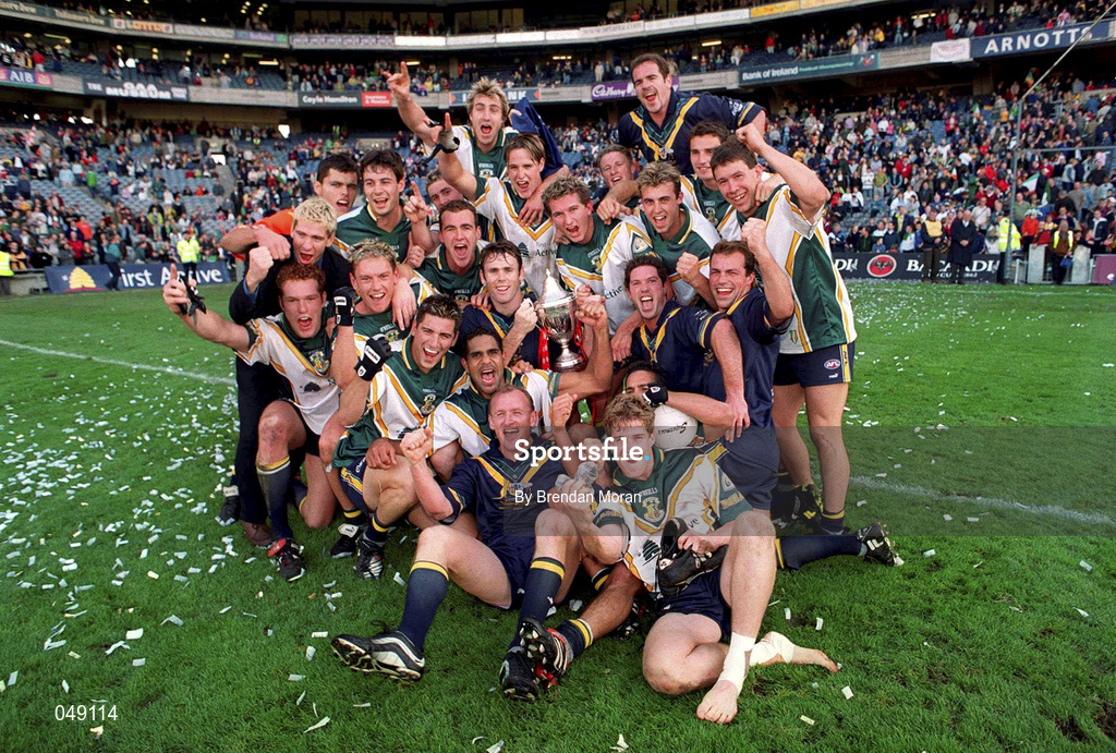 15 October 2000; Australia players celebrate following the International Rules Series Second Test match between Ireland and Australia at Croke Park in Dublin. Photo by Brendan Moran/Sportsfile
