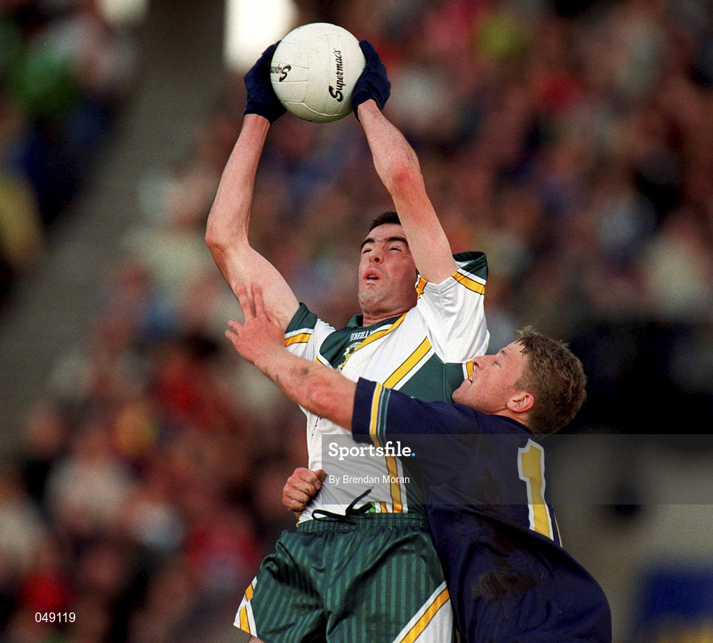 15 October 2000; Dermot Earley of Ireland in action against Damien Hardwick of Australia during the International Rules Series Second Test match between Ireland and Australia at Croke Park in Dublin. Photo by Brendan Moran/Sportsfile