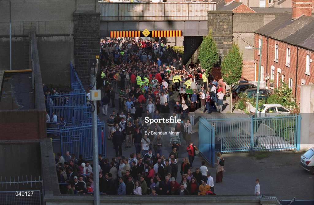 15 October 2000; Supporters make their way in prior to the International Rules Series Second Test match between Ireland and Australia at Croke Park in Dublin. Photo by Brendan Moran/Sportsfile