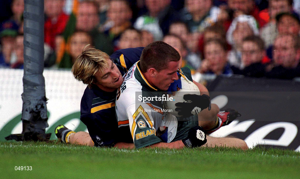 15 October 2000; Sean Og de Paor of Ireland in action against Scott West of Australia during the International Rules Series Second Test match between Ireland and Australia at Croke Park in Dublin. Photo by Brendan Moran/Sportsfile