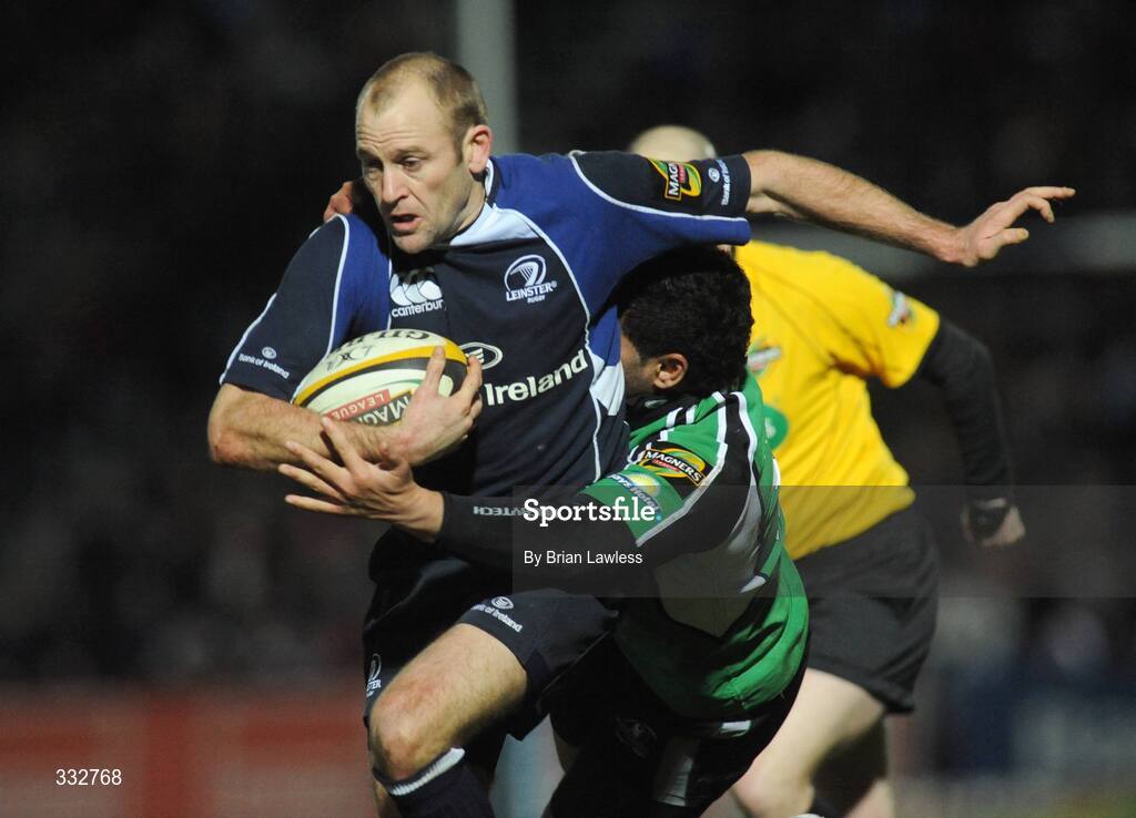 2 January 2009; Chris Whitaker, Leinster, in action against Niva Ta'auso, Connacht. Leinster v Connacht, Magners League, RDS, Dublin. Picture credit: Brian Lawless / SPORTSFILE