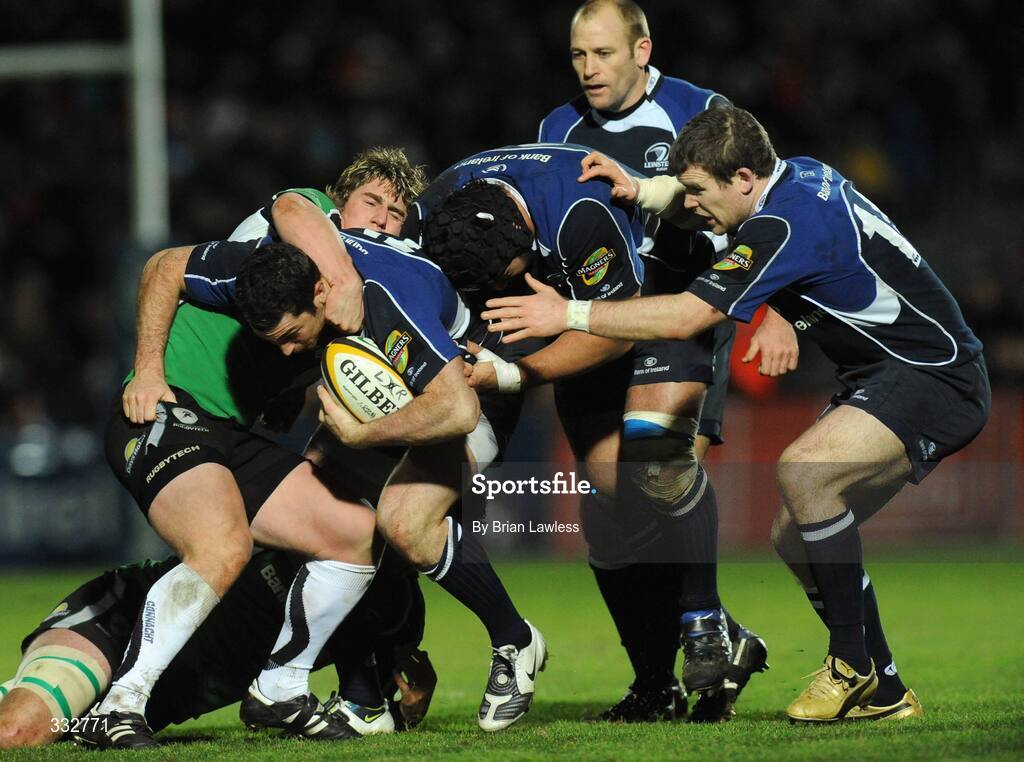 2 January 2009; Leinster's Rob Kearney, supported by team-mates, from left, Stan Wright, Chris Whitaker, and Gordon D'Arcy, in action against Ian Keatley, Connacht. Leinster v Connacht, Magners League, RDS, Dublin. Picture credit: Brian Lawless / SPORTSFILE