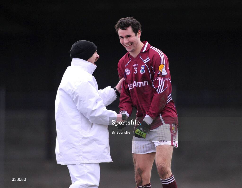 10 January 2009; An umpire shares a joke with Finian Hanley, Galway, before the start of the 2nd half. FBD League Round 2, Galway v Leitrim, Duggan Park, Ballinasloe, Co. Galway. Photo by Sportsfile