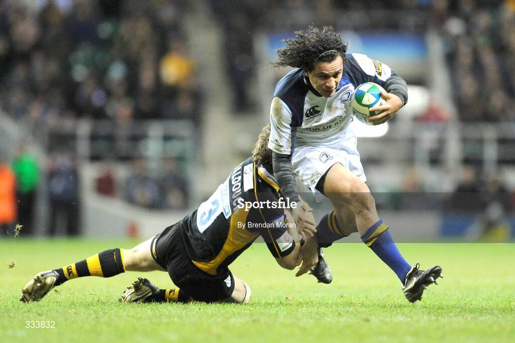 17 January 2009; Isa Nacewa, Leinster, is tackled by Dominic Waldouck, London Wasps. Heineken Cup, Pool 2, Round 5, London Wasps v Leinster, Twickenham Stadium, London, England. Picture credit: Brendan Moran / SPORTSFILE