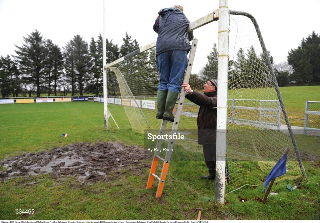 18 January 2009; Steward Hugh Rudden and Michael Webb, President Ballyhaunis GAA club, fix the nets before the match. FBD League, Section A, Mayo v Roscommon, Ballyhaunis GAA Club, Ballyhaunis, Co. Mayo. Picture credit: Ray Ryan / SPORTSFILE