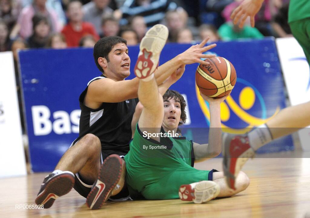 26 January 2009; Eoin Roche, St. Aidan's Comprehensive, in action against Michael Lyne, Colaiste an Spioraid Naoimh. Basketball Ireland Schools Cup Finals, Boys U19 B Final, Colaiste an Spioraid Naoimh, Bishopstown, Cork v St. Aidans Comprehensive, Cootehill, Co Cavan, National Basketball Arena, Tallaght. Photo by Sportsfile