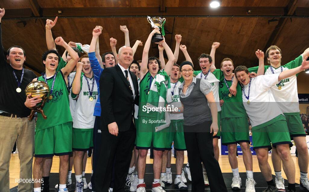 26 January 2009; St. Aidans Comprehensive celebrate with the cup. Basketball Ireland Schools Cup Finals, Boys U19 B Final, Colaiste an Spioraid Naoimh, Bishopstown, Cork v St. Aidans Comprehensive, Cootehill, Co. Cavan, National Basketball Arena, Tallaght, Co. Dublin. Photo by Sportsfile